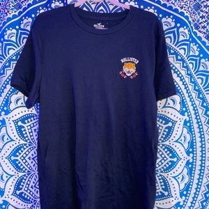 Hollister tshirt